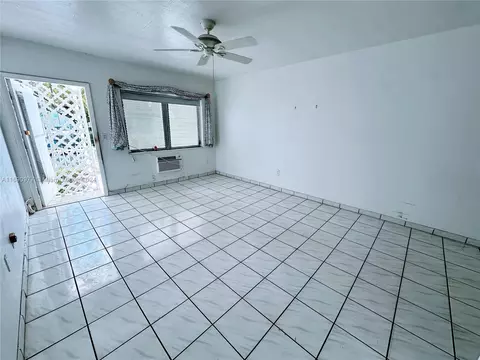 641 Espanola Way #6, Miami Beach, FL 33139