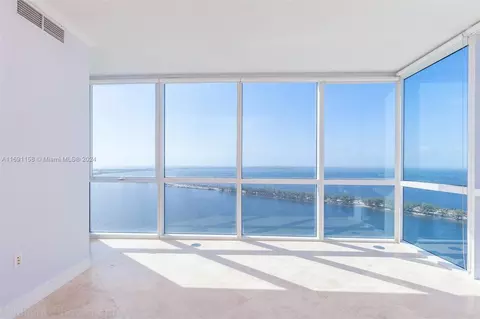 2101 Brickell Ave #3505, Miami, FL 33129