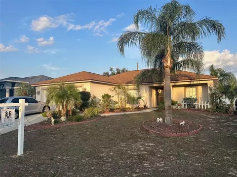 669 Sierra Cir, Davenport, FL 33837