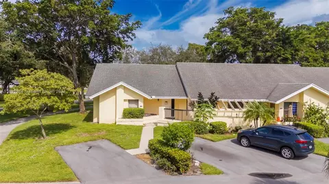 10925 Lake Front Pl, Boca Raton, FL 33498