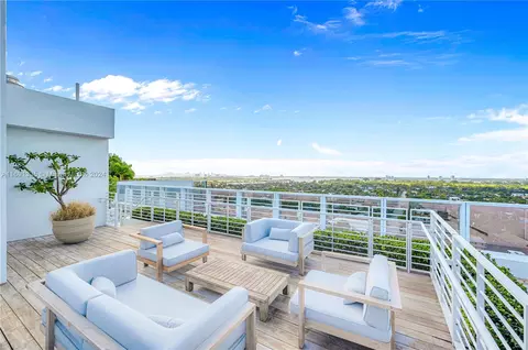 Exterior - 9111 Collins Ave #N-PH6, Surfside, FL 33154 photo 7 of 13