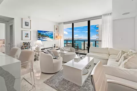 1451 Brickell Ave #2002, Miami, FL 33131
