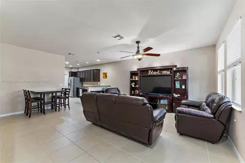 3223 Hemingway Dr, Jupiter, FL 33458 photo 11