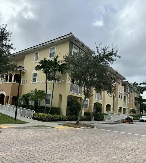 8800 NW 107th Ct #109, Doral, FL 33178