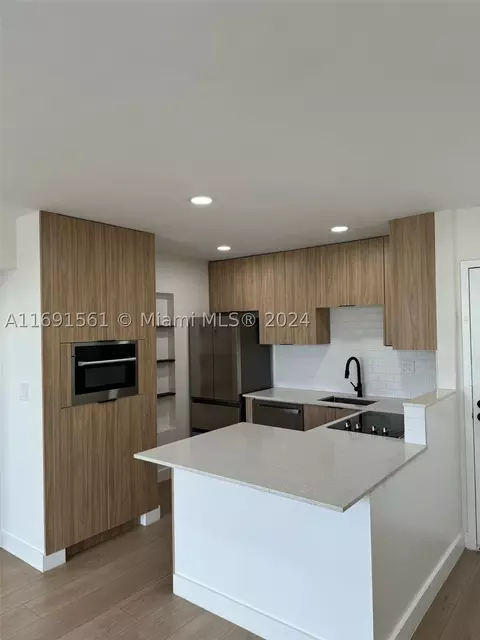 3551 SW 9th Ter #309, Miami, FL 33135