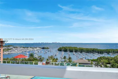 2889 Mcfarlane Rd #916, Miami, FL 33133