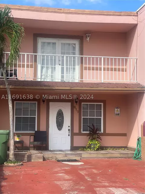 817 W 79th St #0, Hialeah, FL 33014