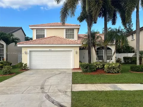 18225 SW 4th Ct, Pembroke Pines, FL 33029
