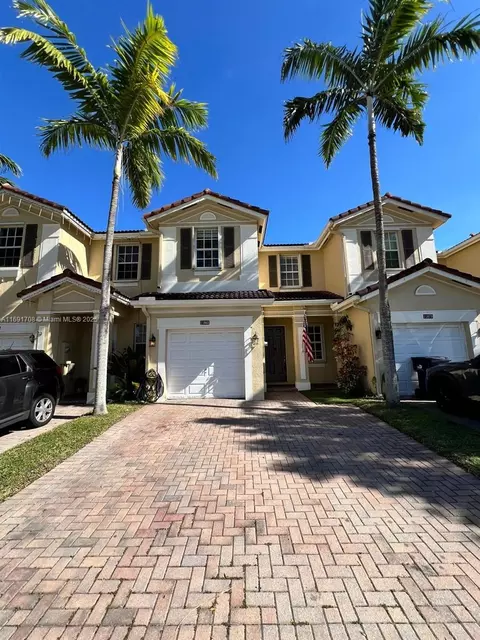 11865 SW 152nd Pl, Miami, FL 33196