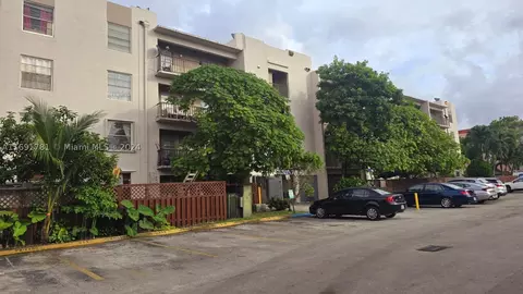 5665 W 20th Ave #408, Hialeah, FL 33012