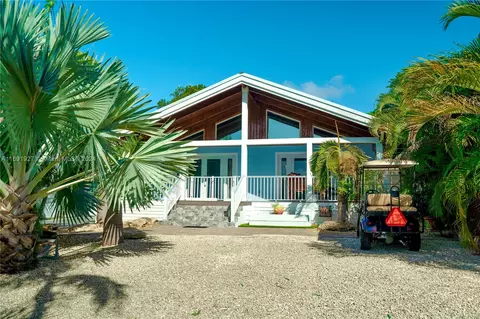 667 Cabrera St, Key Largo, FL 33037