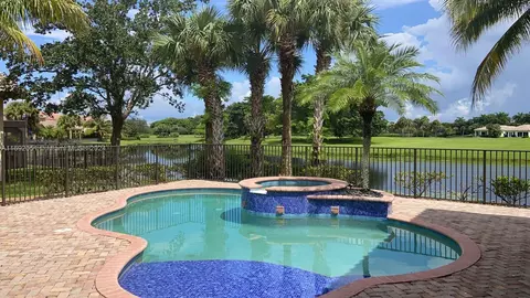 11727 NW 69th Pl, Parkland, FL 33076