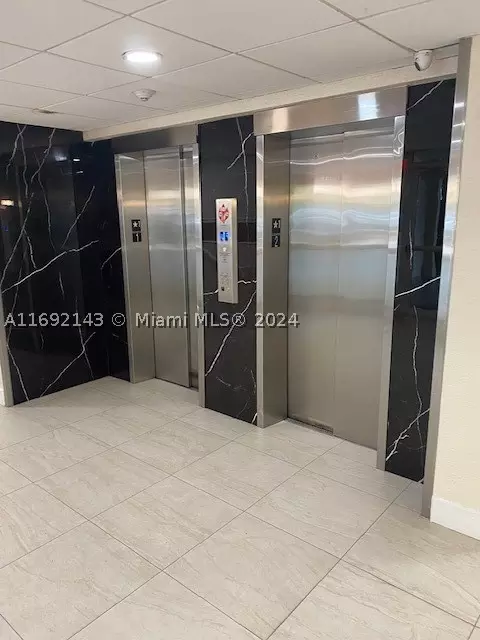 801 NW 47th Ave #214W, Miami, FL 33126