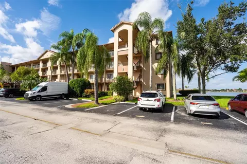 13355 SW 16th Ct #114E, Pembroke Pines, FL 33027