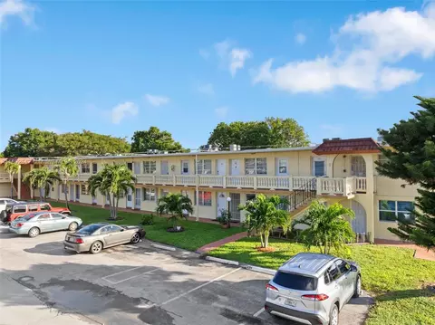 160 NE 203rd Ter #30, Miami Gardens, FL 33179