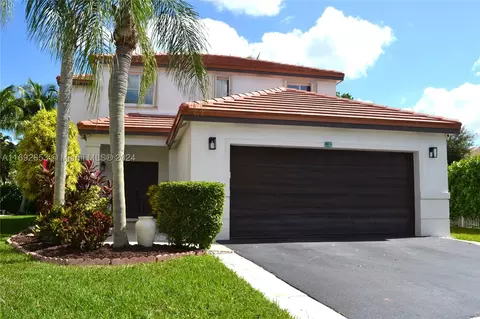 4074 Palm Pl, Weston, FL 33331