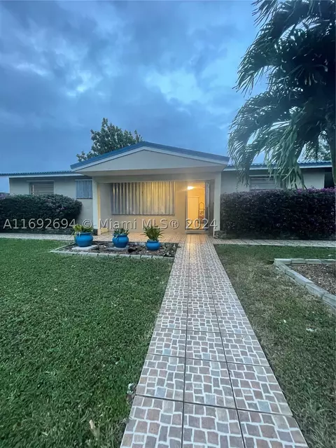 15545 SW 295th Ter, Homestead, FL 33033