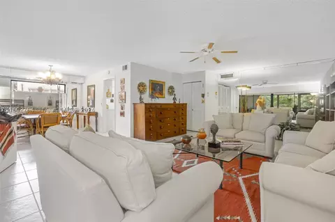6444 Pumpkin Seed Cir #111, Boca Raton, FL 33433