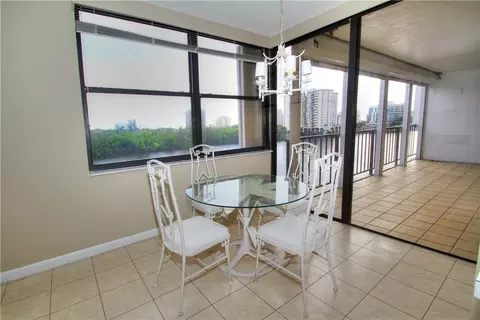 671 NE 195 St #122-E, Miami, FL 33179