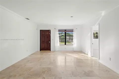 1925 SW 82nd Ct, Miami, FL 33155 photo 7