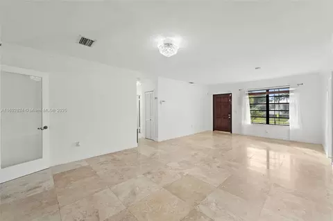 1925 SW 82nd Ct, Miami, FL 33155 photo 11