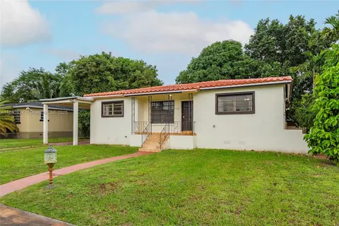1925 SW 82nd Ct, Miami, FL 33155 photo 3
