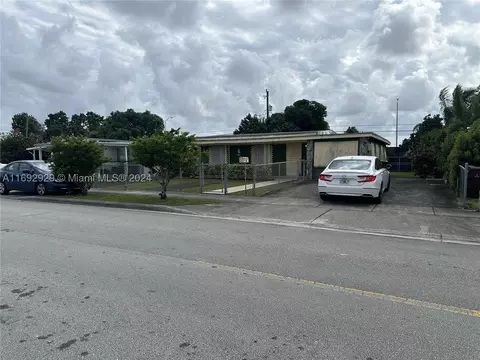 350 W 36th Ter, Hialeah, FL 33012