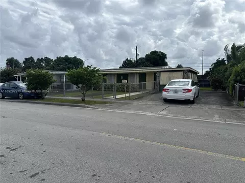 350 W 36th Ter, Hialeah, FL 33012