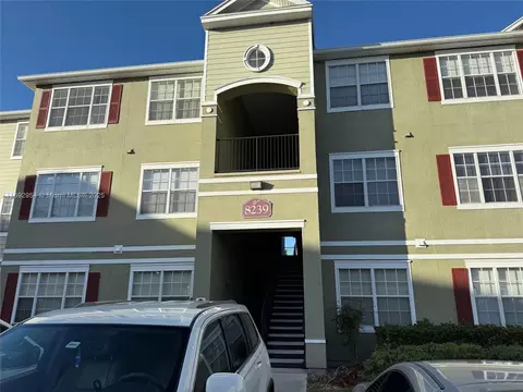 8239 Claire Ann Dr #307, Orlando, FL 32825
