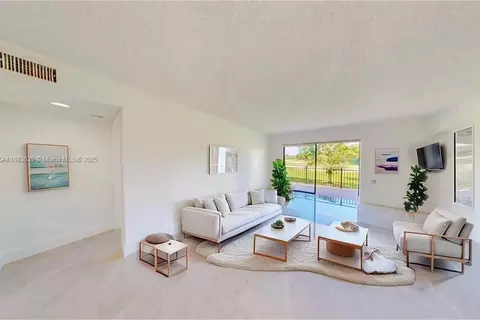 16171 Blatt Blvd #203, Weston, FL 33326
