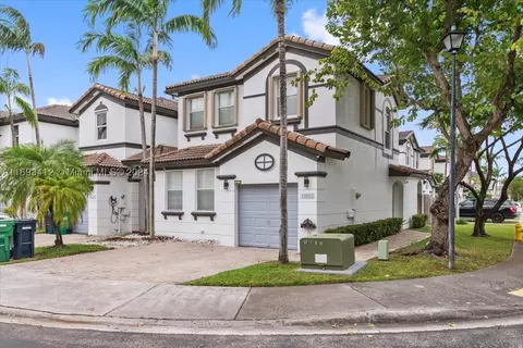 11603 NW 78th St #11603, Doral, FL 33178