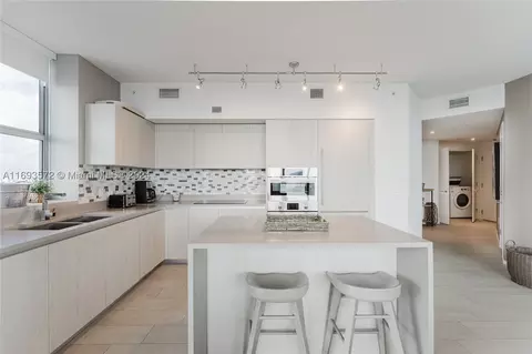 4010 S Ocean Dr #R2108, Hollywood, FL 33019