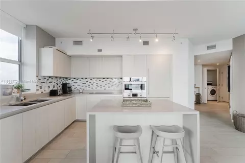 4010 S Ocean Dr #R2108, Hollywood, FL 33019