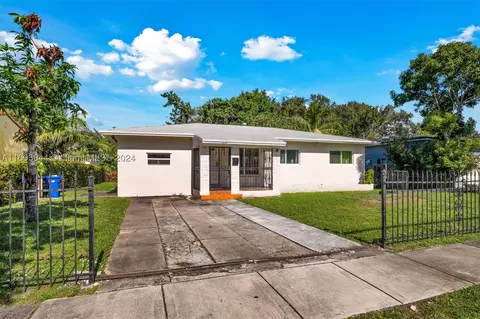 1231 NE 152nd St, North Miami Beach, FL 33162