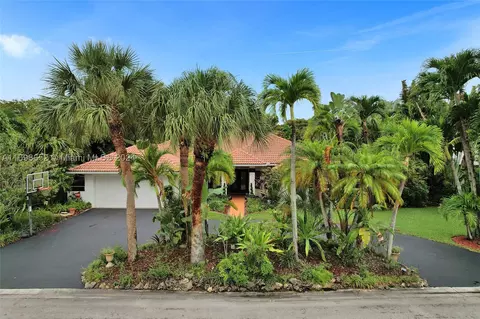 5044 NW 87th Ter, Coral Springs, FL 33067