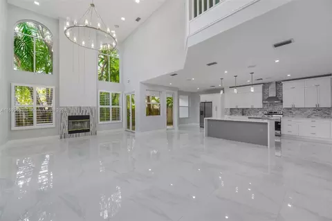 1610 NE 1st St #6, Fort Lauderdale, FL 33301