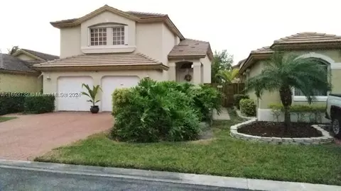 9922 NW 30th St, Doral, FL 33172
