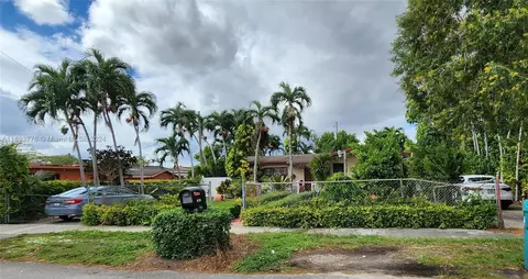 430 SW 100th Ave, Sweetwater, FL 33174