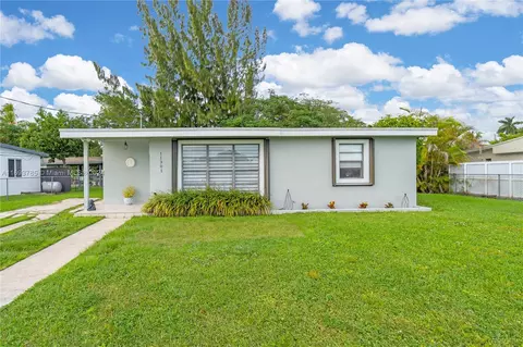 11301 SW 48th St, Miami, FL 33165