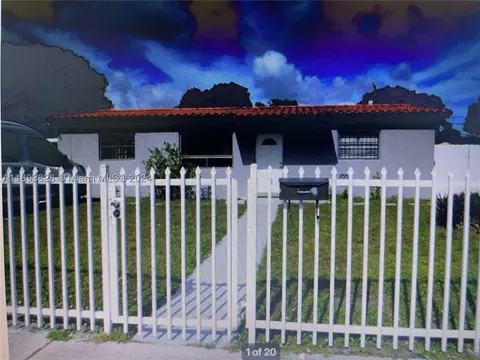 3101 NW 210 Ter, Miami Gardens, FL 33056