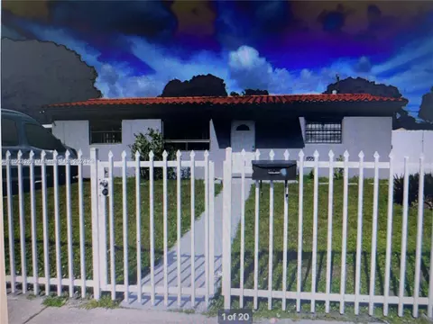 3101 NW 210 Ter, Miami Gardens, FL 33056