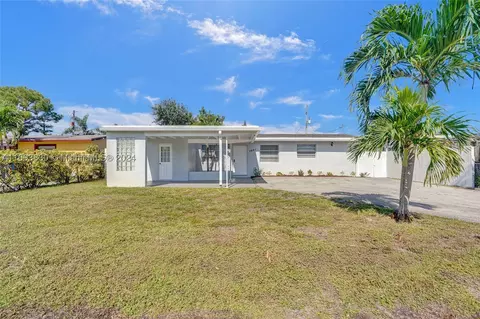 7881 Sheridan St, Hollywood, FL 33024