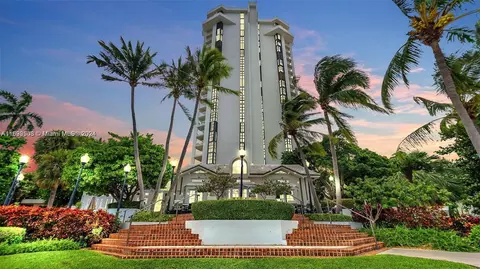 4000 Towerside Ter #2002, Miami, FL 33138