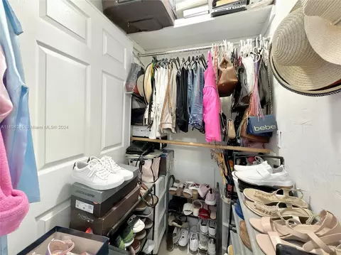 Other - 528 E 16th St, Hialeah, FL 33010 photo 7 of 9