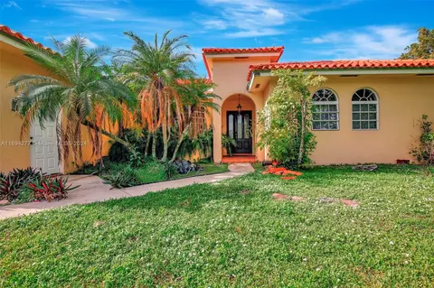 18320 SW 52nd Ct, Southwest Ranches, FL 33331