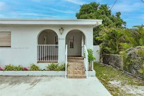 Other - 521 E 41st St, Hialeah, FL 33013 photo 3 of 9