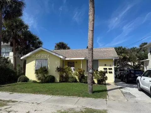 517 Braddock Ave, Daytona Beach, FL 32118