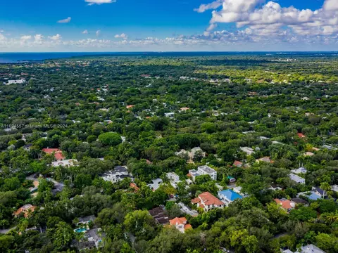 3635 Justison Rd, Miami, FL 33133