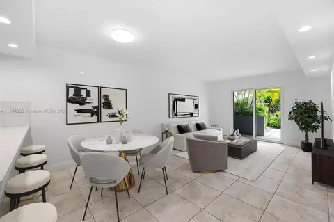 4600 SW 67th Ave #103, Miami, FL 33155