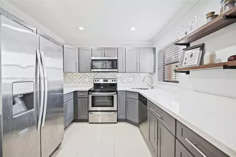 2731 S Carambola Cir S #1906, Coconut Creek, FL 33066